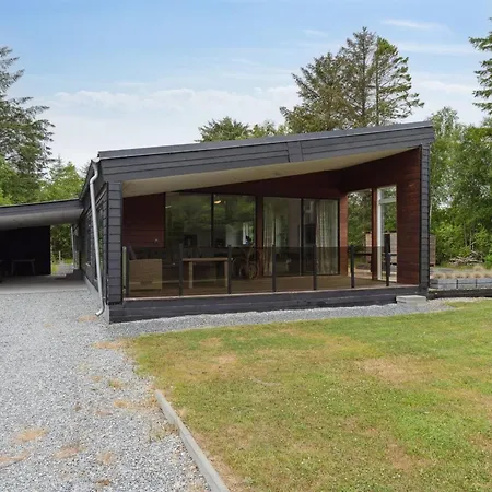 Odsten - 800m From The Sea By Interhome *