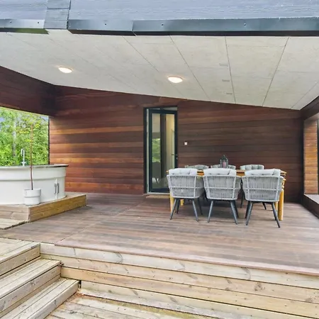 Holiday home Odsten - 800m From The Sea By Interhome *