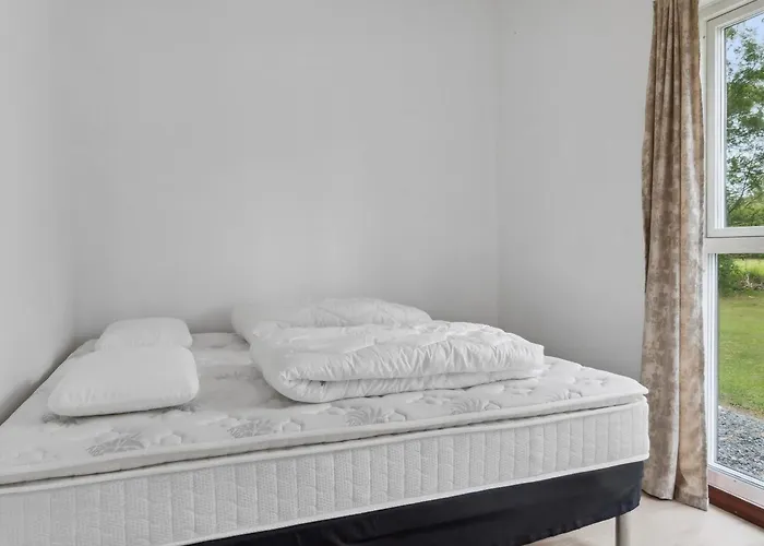 Odsten - 800m From The Sea By Interhome *